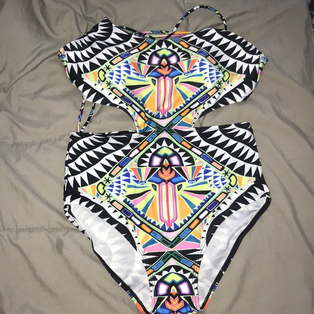 One piece bathing suit